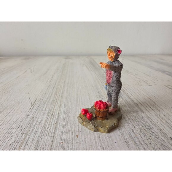 Lemax look out bobbing apples mouse trick or treat rat Halloween village boy fig - Picture 3 of 6